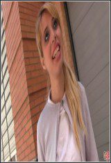 Erika Sevilla-¡La Teen Pillada En Sevilla!