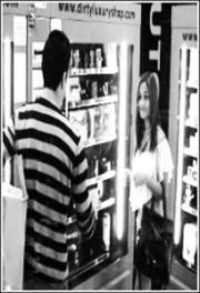 Sasha-Me He Follado A Una Latina Calentorra (Y Jodidamente Buena) Clienta Del SexShop. A Disfrutar!